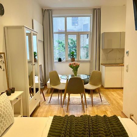 Gemuetliches Studio Apartment Vienna Esterno foto