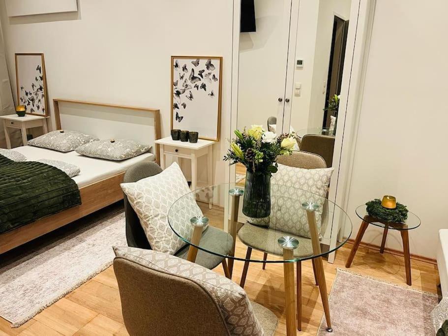 Gemuetliches Studio Apartment Vienna Esterno foto